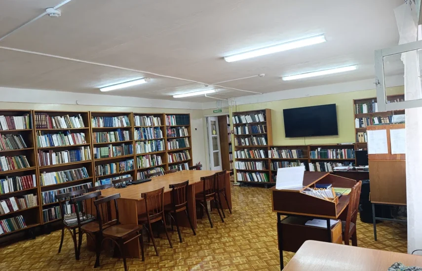 Библиотека им. М. Горького